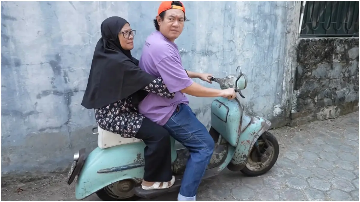 Tampilan Guizzo 150 tahun 1960 milik Melki, punya surat aktif dan pernah ditukar 3 Vespa. (Foto : YouTube Rumah Canda Melki)