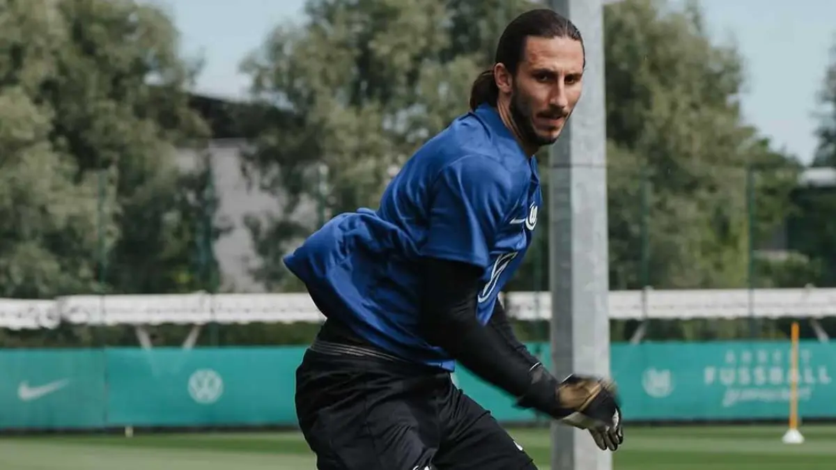 Kamil Grabara gabung Juventus. (Instagram @kamil_grabara1)