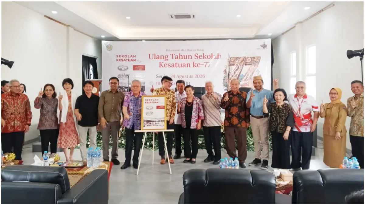 Peluncuran Buku Sekolah Kesatuan Bogor yang merangkum perjalanan sejarah dan kontribusinya dalam dunia pendidikan. (Foto : Fikri/Radar Bogor)