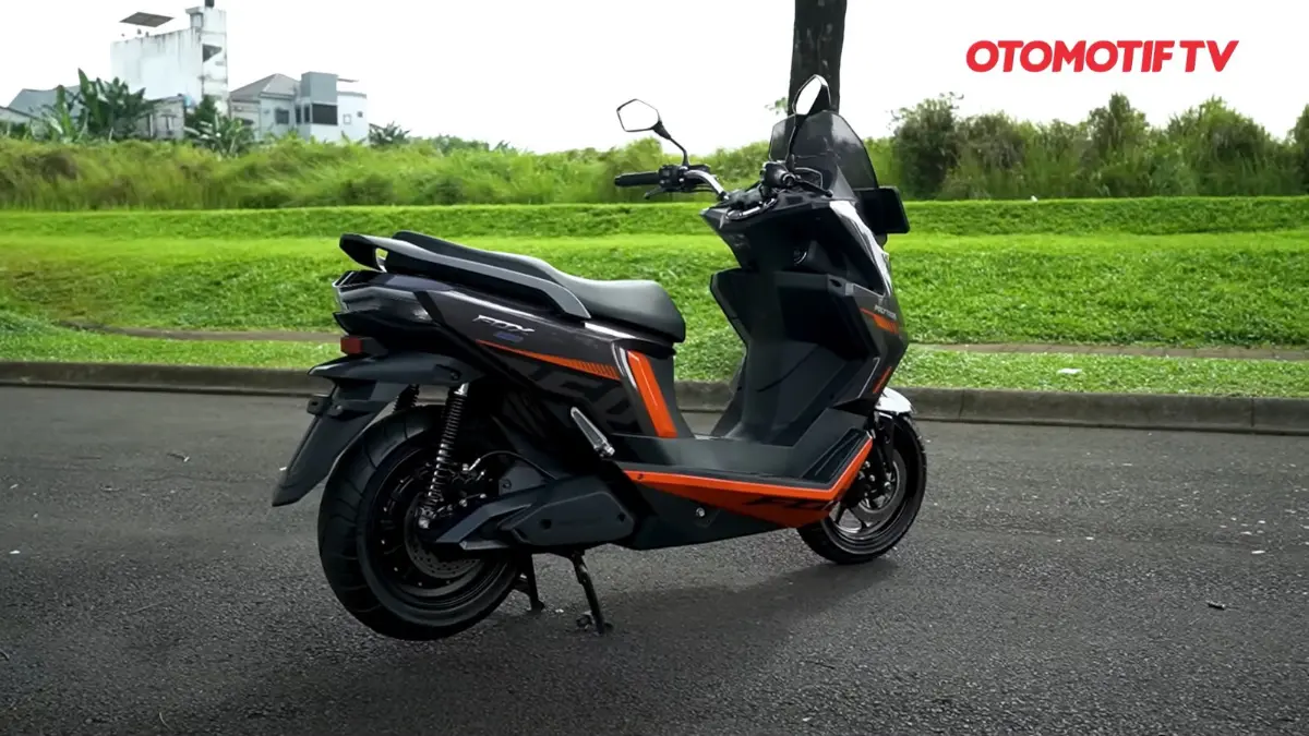 Polytron Fox 350. Foto: Kanal Youtube OTOMOTIF TV
