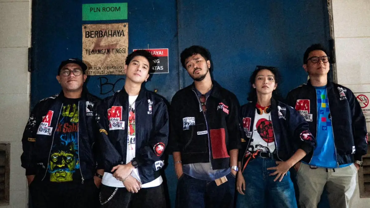 Iqbaal Ramadhan bersama para pemain film Operasi Pesta Copet. Foto: Instagram
