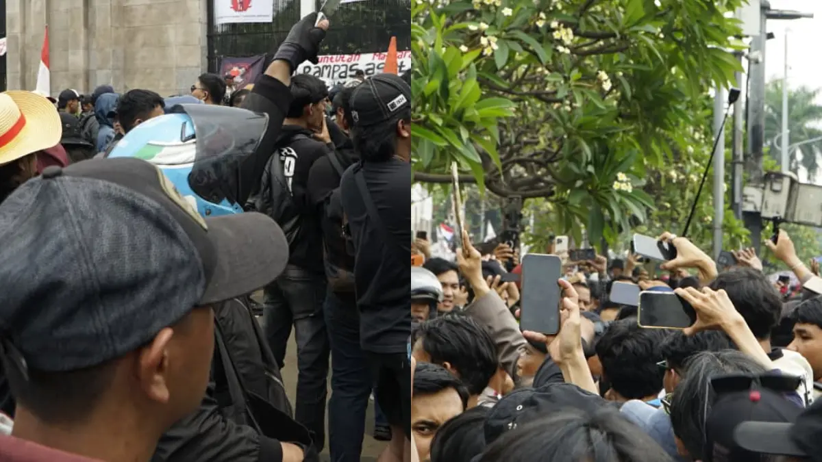 Pria berhelm biru membawa sajam pada aksi demo di depan gedung DPR RI, Kamis, 27 Agustus 2026. (Muhammad Ali/Radar Bogor)