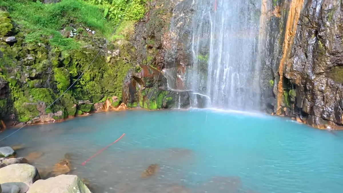 Wisata Curug Pasir Reungit (YouTube Bang Edhy Ompong)