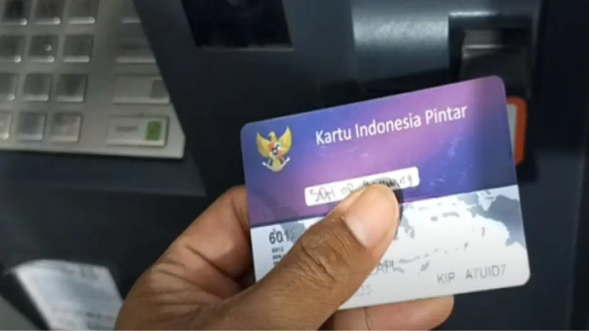 Ilustrasi kartu KIP untuk mencairkan bansos PIP. (puslapdik.kemendikdasmen.go.id)