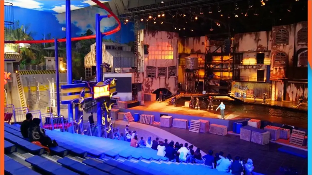 Taman hiburan indoor Trans Studio Cibubur (transentertainment.com)