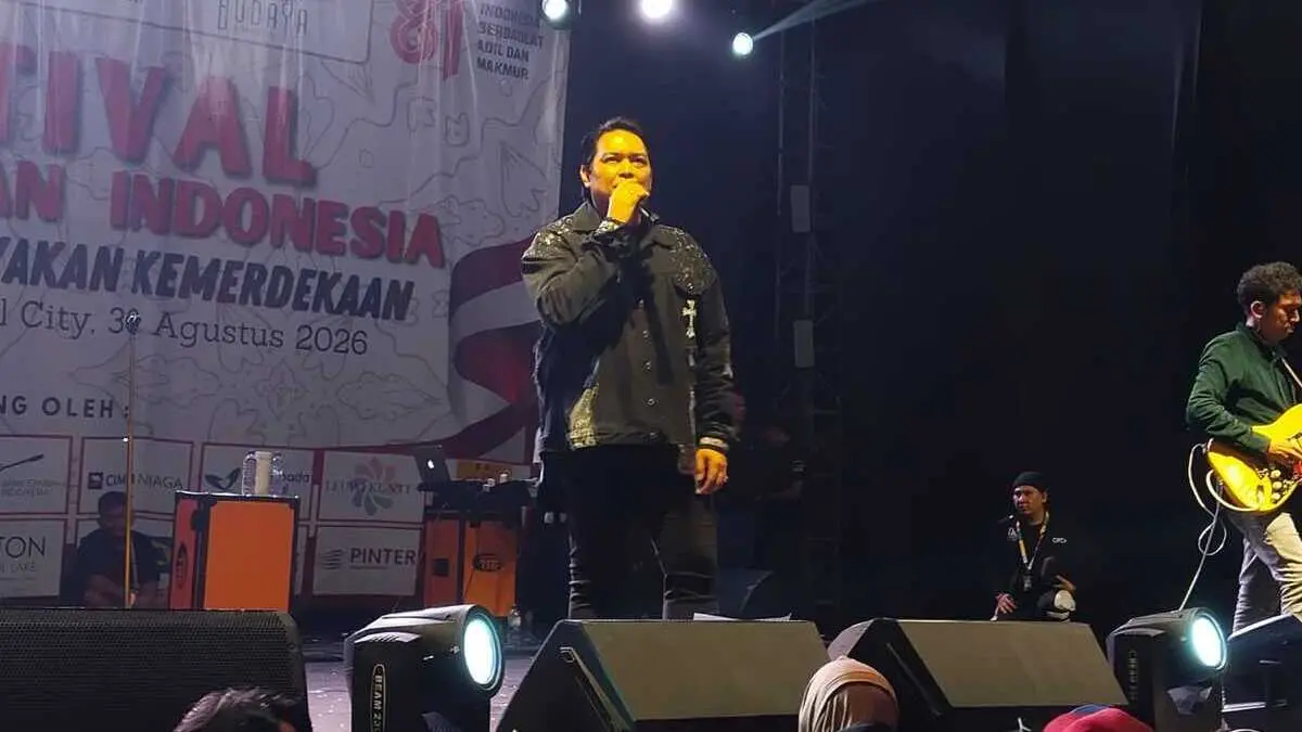 Donnie Sibarani meriahkan malam puncak HUT RI di Sentul City, Bogor. Foto: Dok Sentul City