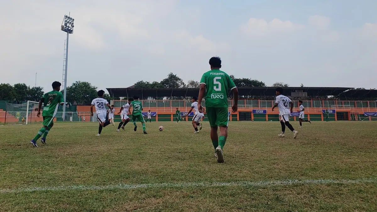 Tim Sepak Bola Persikabo Bogor usai bertanding melawan Bogor Raya FC di Stadion Persikabo, Cibinong, Kabupaten Bogor. Foto:Billy/Radar Bogor.