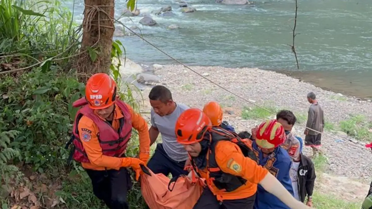 Seorang warga meninggal dunia usai tenggelam di aliran Sungai Cisadane, Kampung Leuwi Siapat, Desa dan Kecamatan Rancabungur, Rabu, 2 September 2026. Foto: BPBD Kabupaten Bogor