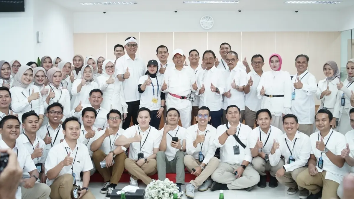 Gubernur Jawa Barat Dedi Mulyadi menghadiri peresmian bank bjb Kantor Cabang Pangandaran. (Dok. bank bjb)