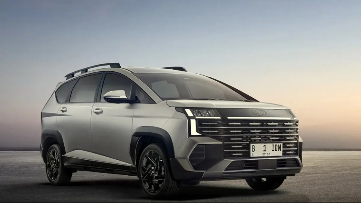 Mobil Hyundai Stargazer Cartenz X tampil lebih canggih. (foto : hyundai)