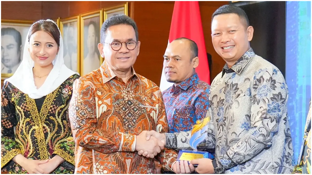 BRI meraih Penghargaan Niaga Werdhitama kategori Industry Trade Development Partner dari Kementerian Perdagangan.
