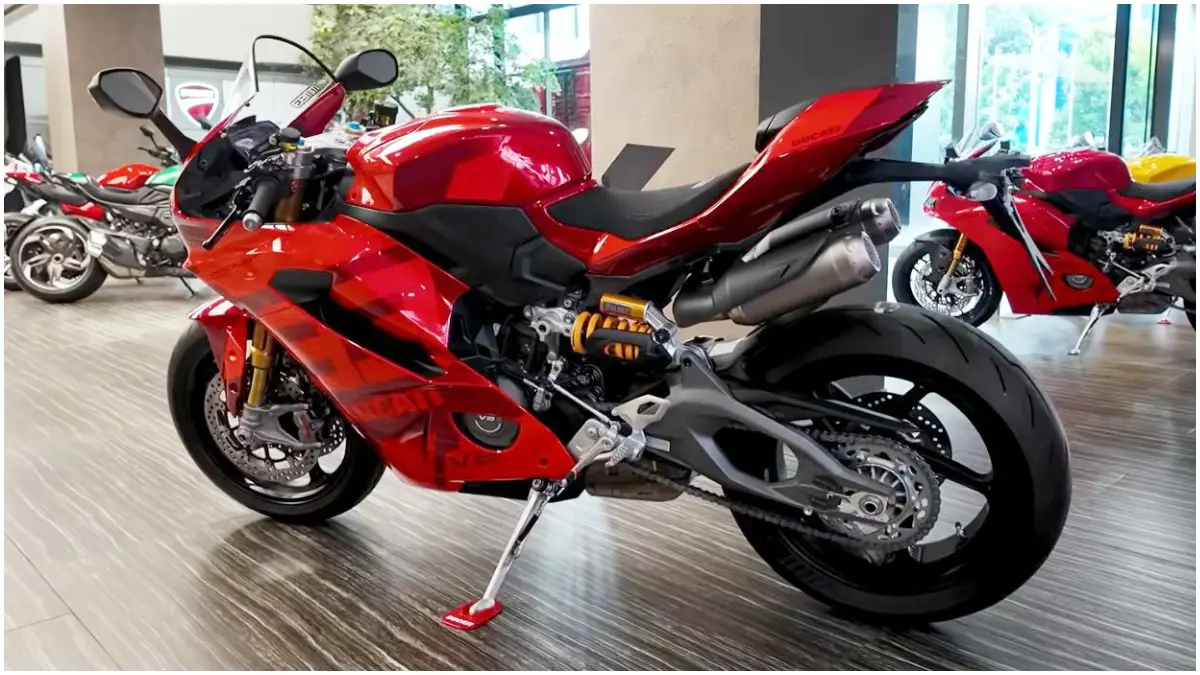 Tampilan Motor Ducati Paniagle V2 Special Edition MM93. (Foto: Kanal Youtube OTOMOTIF TV)
