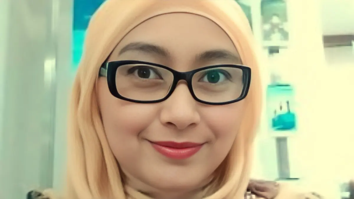 Dosen Tetap Institut Teknologi dan Bisnis Visi Nusantara Bogor, Zisca Marcellina Mukti.