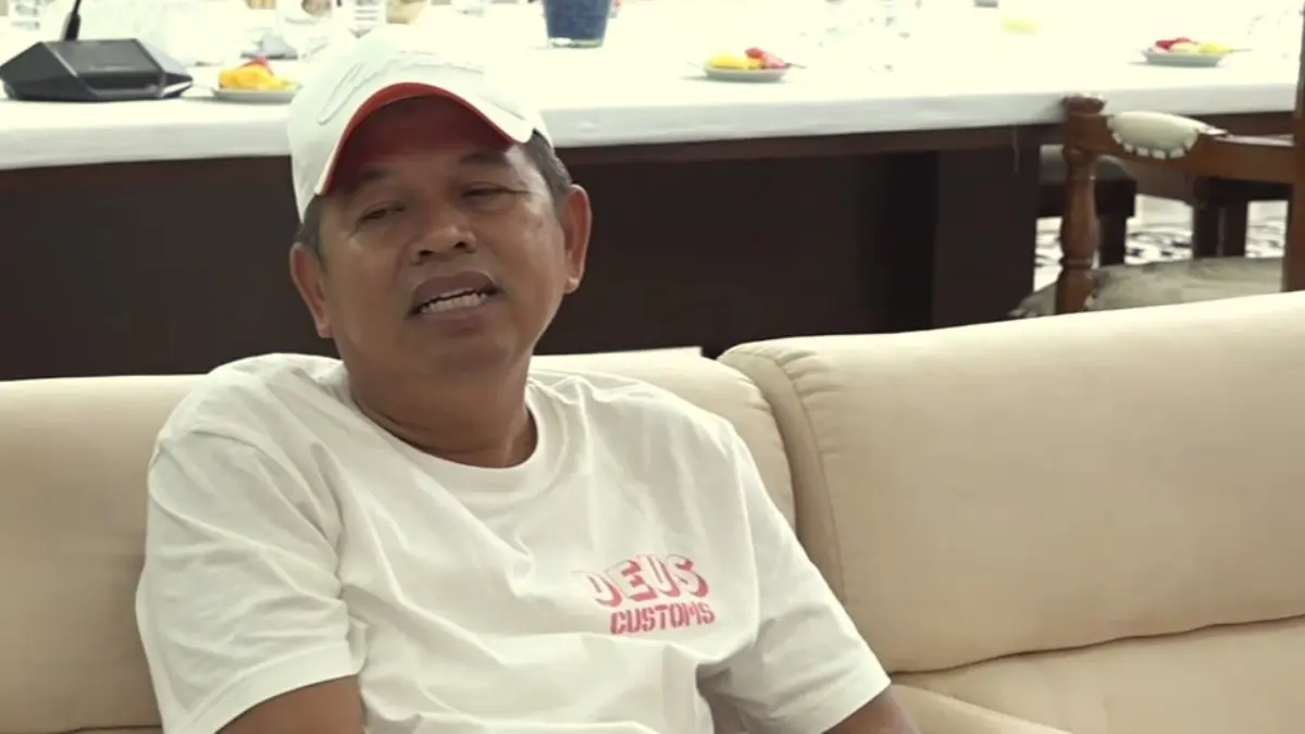 Gubernur Jawa Barat, KDM saat rapat bersama para pejabat Pemprov. (KANG DEDI MULYADI CHANNEL)