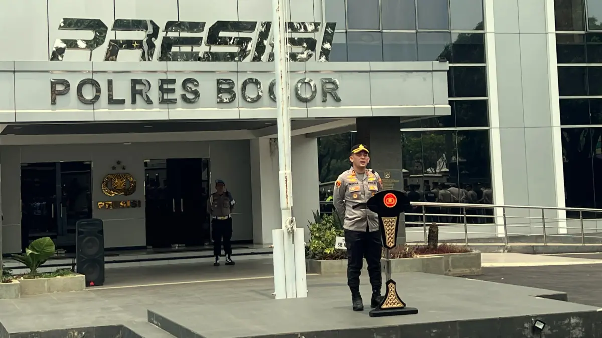 Kapolres Bogor, AKBP Wikha Ardilestanto melakukan pengarahan, Sabtu 12 September 2026.  (foto: Polres Bogor)