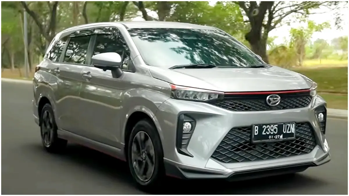 Daihatsu Xenia menawarkan kabin lega, konsumsi BBM irit, serta fitur keselamatan ASA dengan harga yang kompetitif. (Foto: GridOto/YouTube)