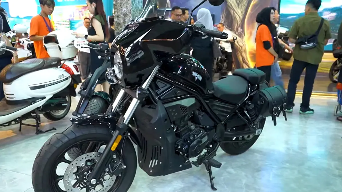 Motor Keeway Road Falcon (YouTube Otomotif TV)