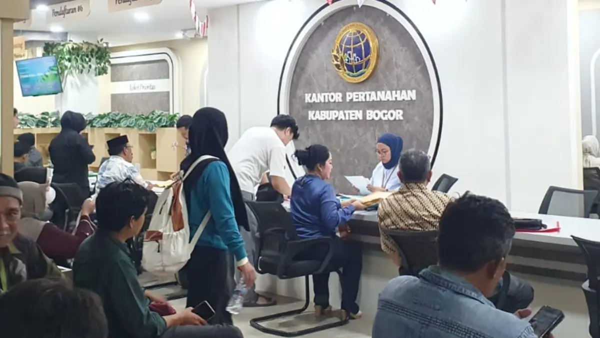 Suasana Kantor BPN Kabupaten Bogor I di Cibinong. (Billy/Radar Bogor)