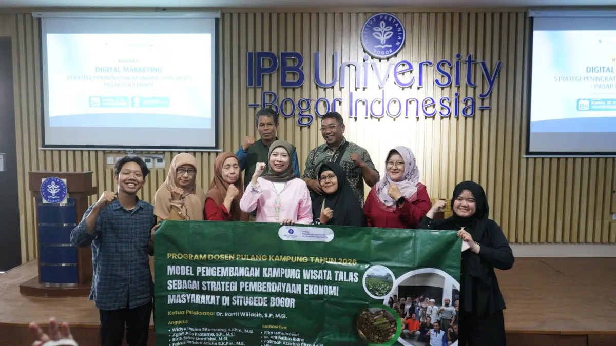 Workshop Digital Marketing Program Dospulkam IPB di Kelurahan Sitigede.