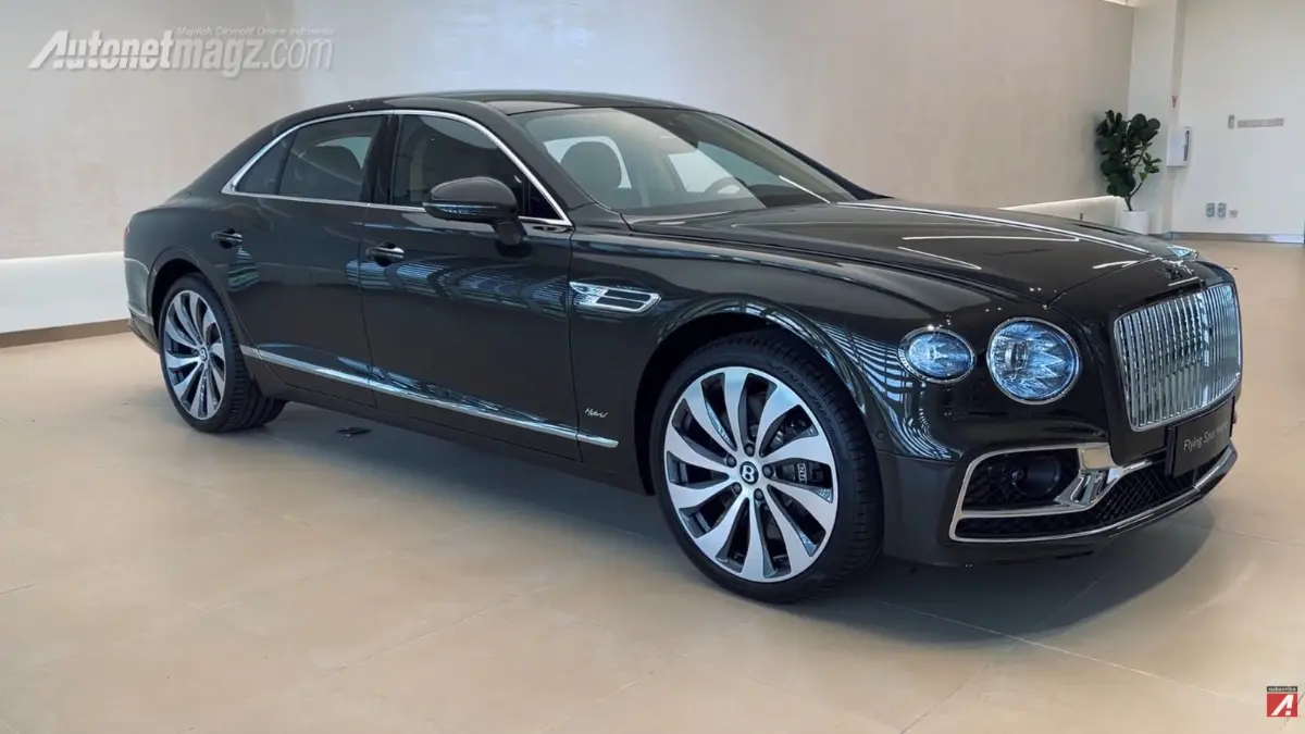 Bentley Flying Spur Hybrid. Foto: YouTube AutonetMagz