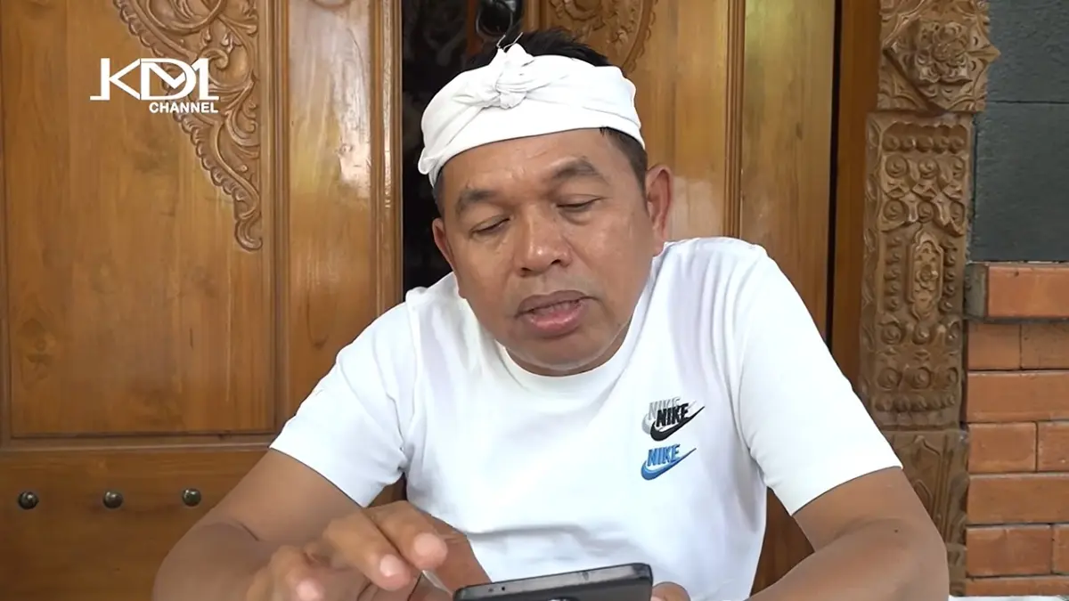 Gubernur Jawa Barat menghubungi korban selamat KM VIrgo (Youtube Kang Dedi Mulyadi Channel)