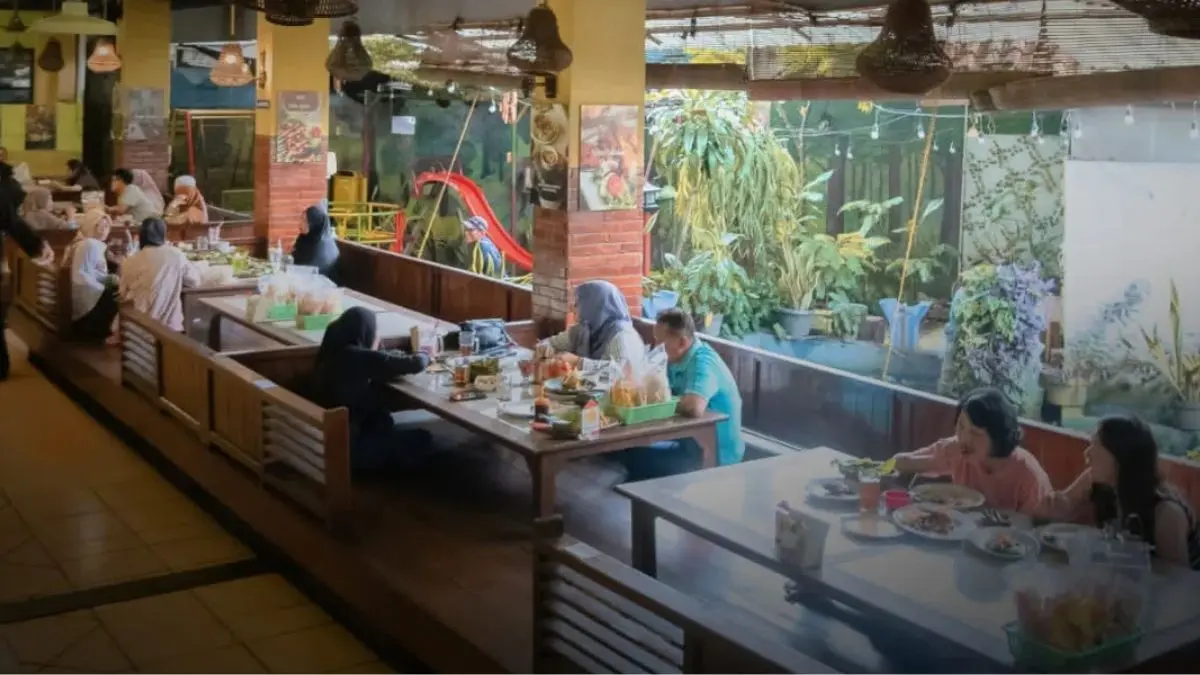 Waroeng Ngariung, salah satu rekomendasi rumah makan di Bogor. (Instagram @waroengngariung)