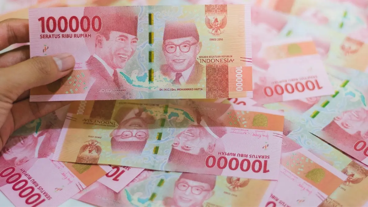 Ilustrasi pencairan bantuan sosial (Pixabay/IqbalStock)