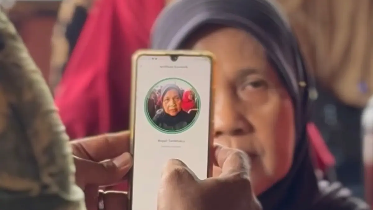 Ilustrasi penyaluran bansos digital PKH BPNT kepada KPM (Youtube  Kemensos RI)