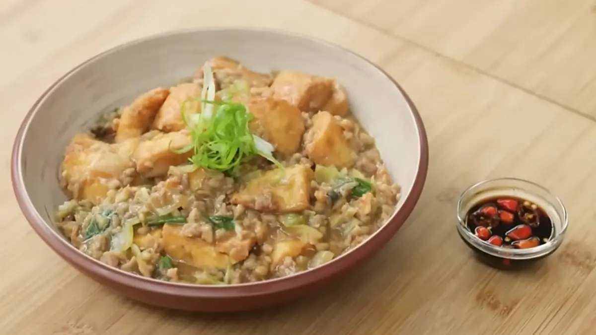 Resep sapo tahu ayam cincang khas resto Chinese food (YouTube Devina Hermawan)