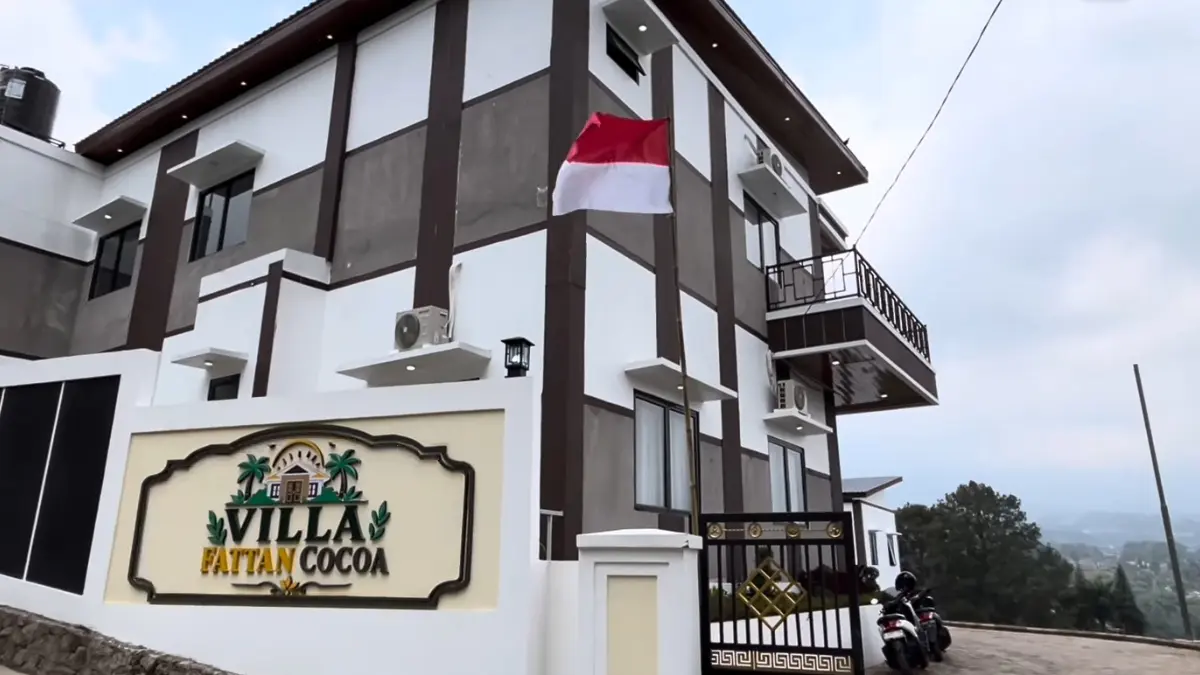 Villa Fattan Cocoa Puncak Bogor (YouTube Demen_Travelling)