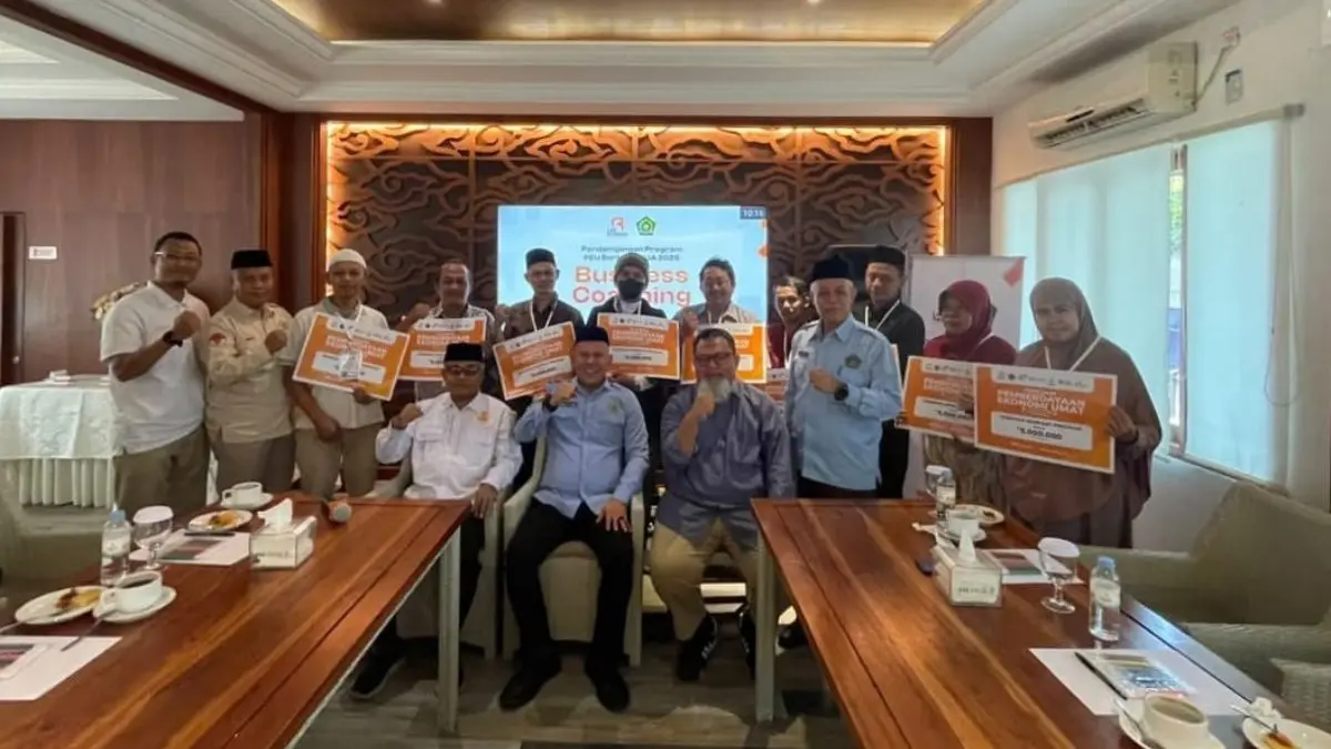 Kegiatan Business Coaching bagi penerima manfaat Program PEU KUA Bogor Utara dan KUA Cijeruk di Restoran Bumi Aki, Jalan Pajajaran, Kota Bogor.