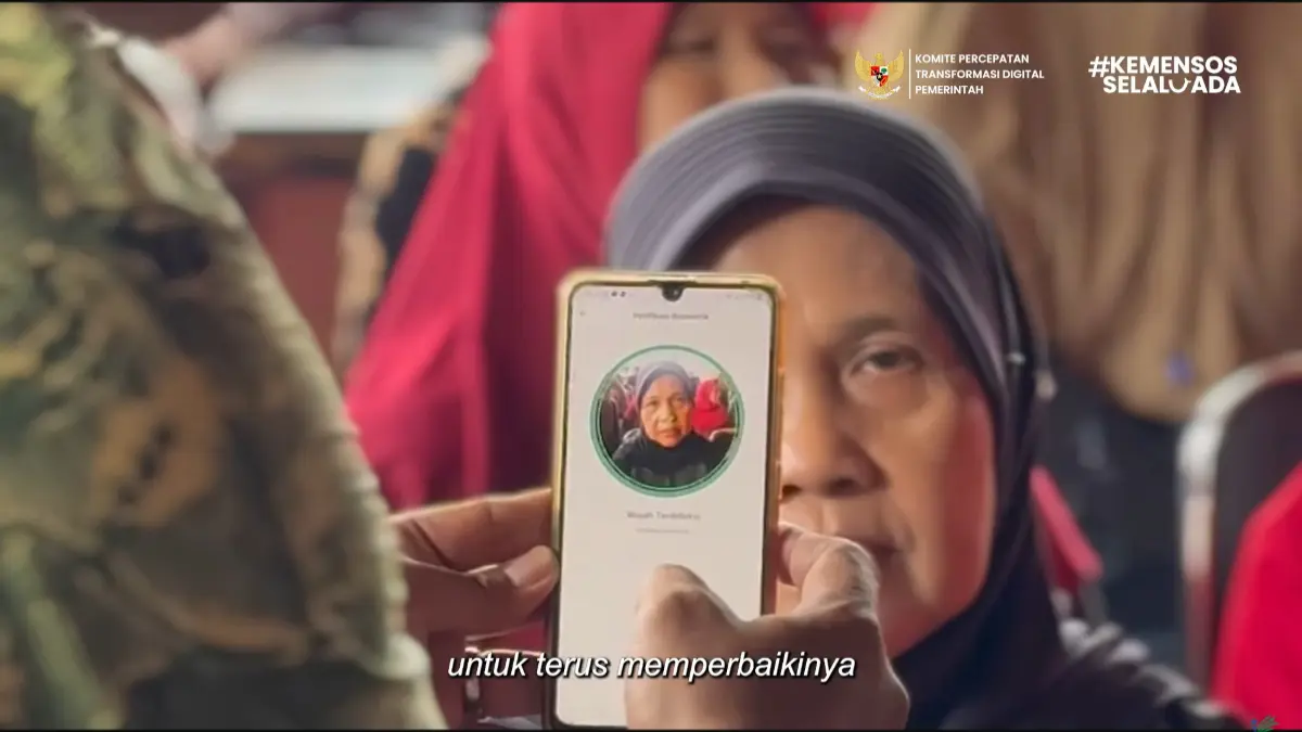 Ilustrasi pendaftaran bansos digital di Perlinsos (YouTube Kemensos RI)
