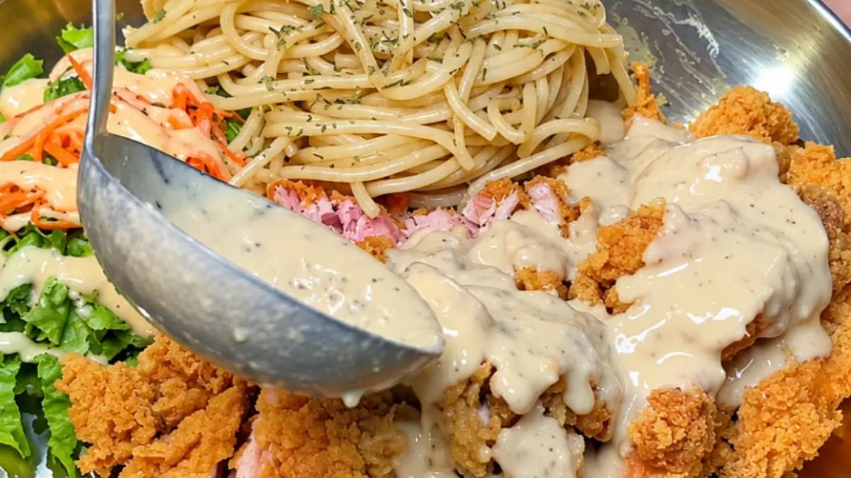 Kuliner western yang ada di Air Mancur, Kota Bogor. Foto: TikTok