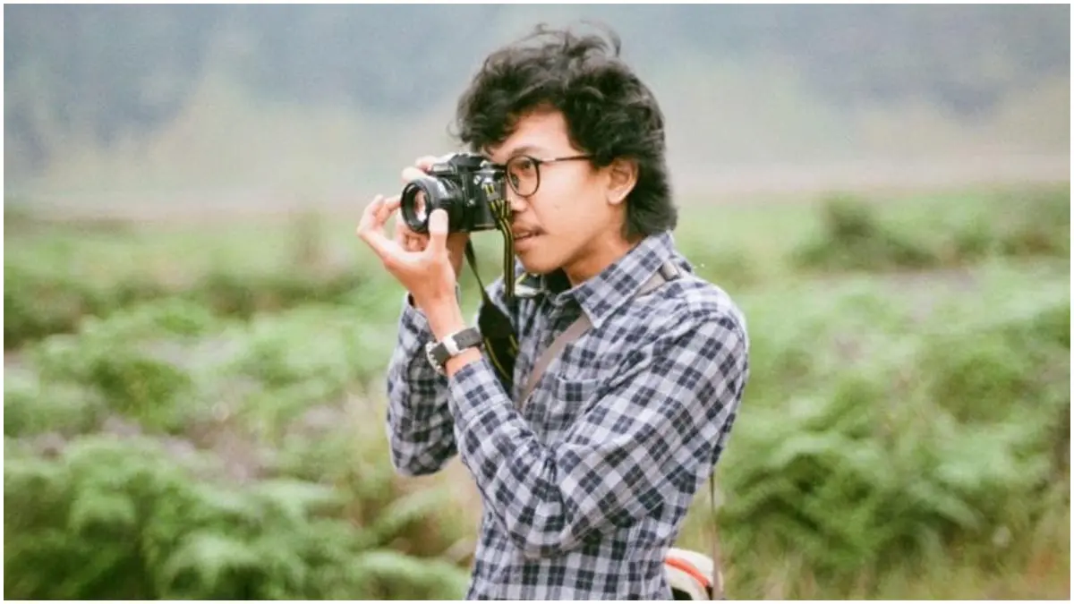 Salsabil Adhim, pemuda Sindangbarang Bogor yang gemar pakai kamera analog. (Foto : Dok Pribadi)