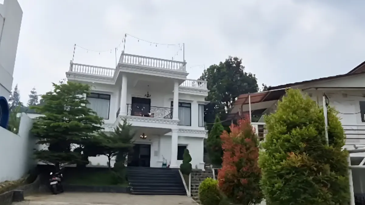 Villa Zein 3 Puncak Bogor (YouTube Ayo Going Channel)