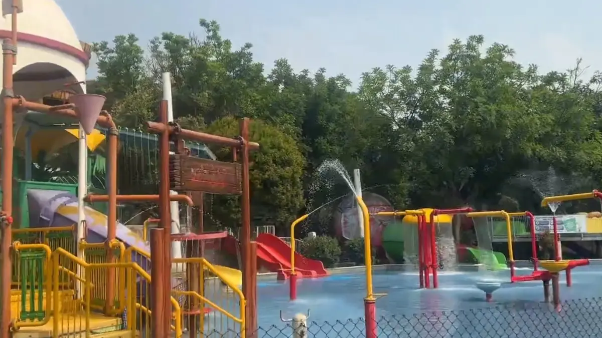 Wisata air Go! Wet Waterpark Bekasi (YouTube Cerita Gage)
