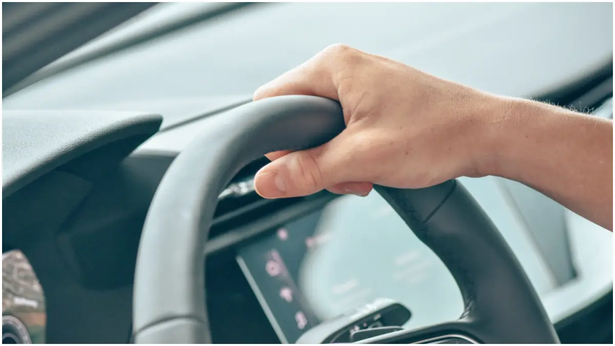 Ilustrasi setir mobil (Foto : Leon Kohle/ unsplash.com)