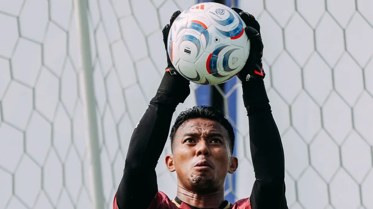 Teja Paku Alam, kiper Persib Bandung (persib.co.id)
