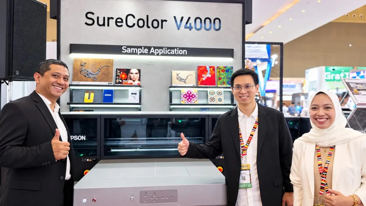 Epson memperkenalkan SureColor V4000 printer UV flatbed terbaru memperluas jajaran SureColor V-Series. (Dok. Epson)