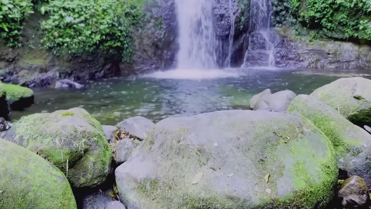 Curug di Bogor (YouTube Opal Raufal)
