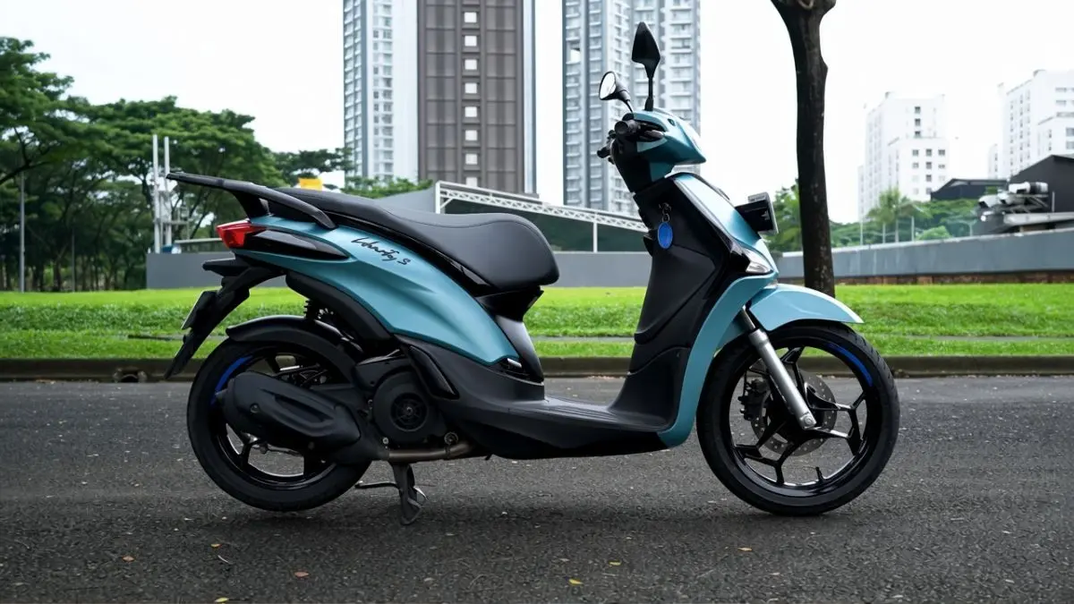 Piaggio Liberty S 125 (YouTube otomotif tv)