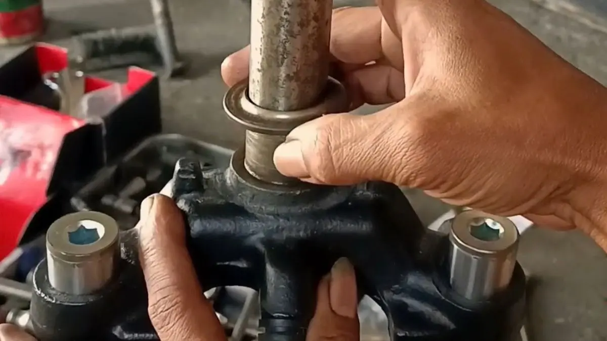 Perbaikan Komstir yang kendor (YouTube Silaban channel)