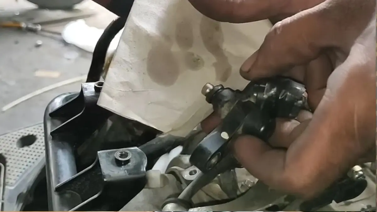 Perbaikan motor Vario eSP yang brebet (YouTube Buka Baut channel)