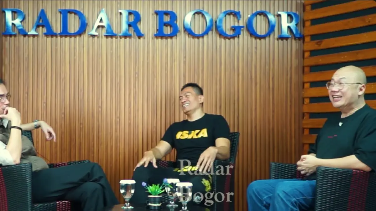 Promotor B2 Unleashed, Harlan Bengardi saat di Graha Pena Radar Bogor.