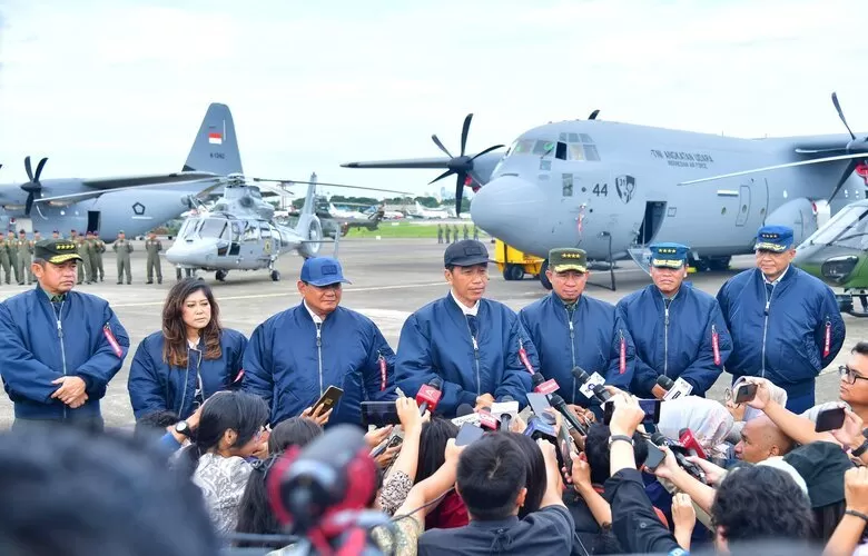 Siaran pers Jokowi di Pangkalan TNI AU Halim Perdana Kusuma, Jakarta. (tangkapan layar di akun X @jokowi)