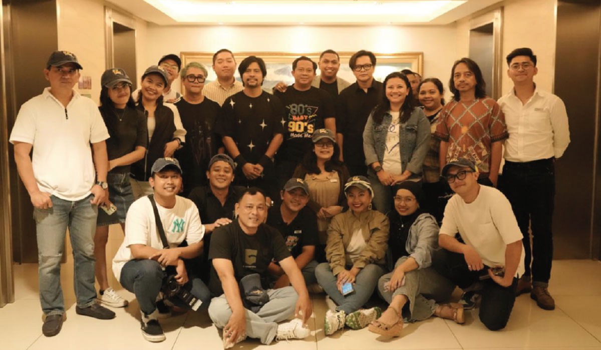 The Alana Hotel & Conference Sentul City, telah selesai membuat perayaan untuk menyambut Tahun Baru dengan tema yang membawa kembali gemerlapnya era 90-an.﻿