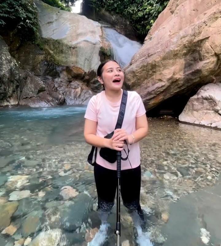 Menjajal keindahan Curug Leuwi Hejo, Sentul, Bogor. Foto IG Curug Leuwi Hejo