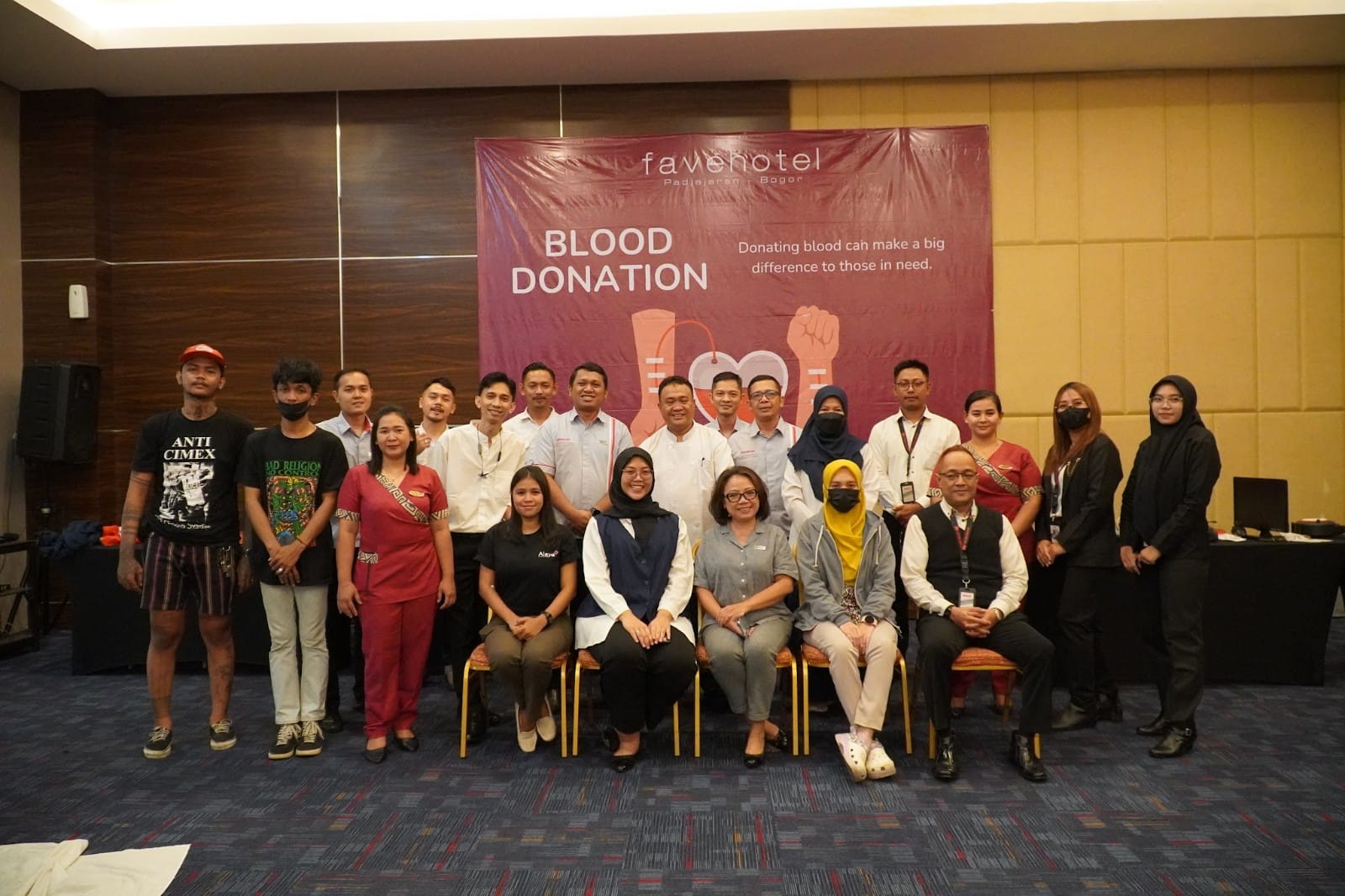 Dalam rangka merayakan satu dekade komitmen tanpa henti terhadap kesejahteraan masyarakat, Favehotel Padjajaran menggelar kegiatan donor darah akhir pekan lalu. ﻿