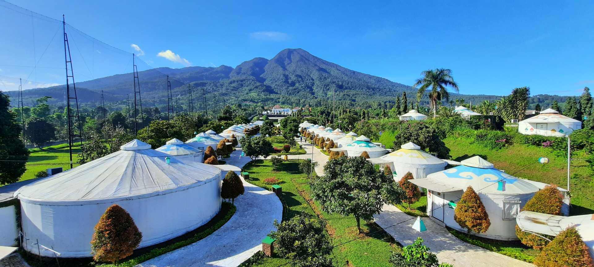 Highland Park Resort, lokasi glamping hits dan kekinian di Bogor, Jawa Barat.