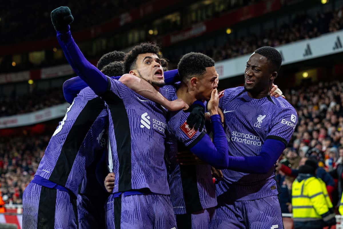 Selebrasi para pemain Liverpool usai kalahkan Arsenal